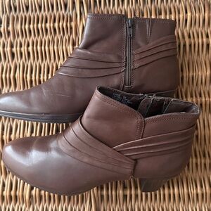 Brown Ankle Boots for Women